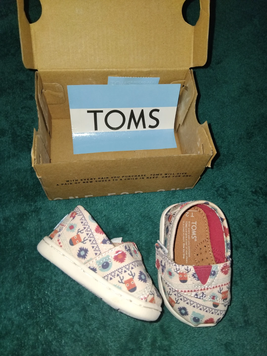 Toms Classic Birch Multi Critters Tiny Shoes - Size 2 - photo 2