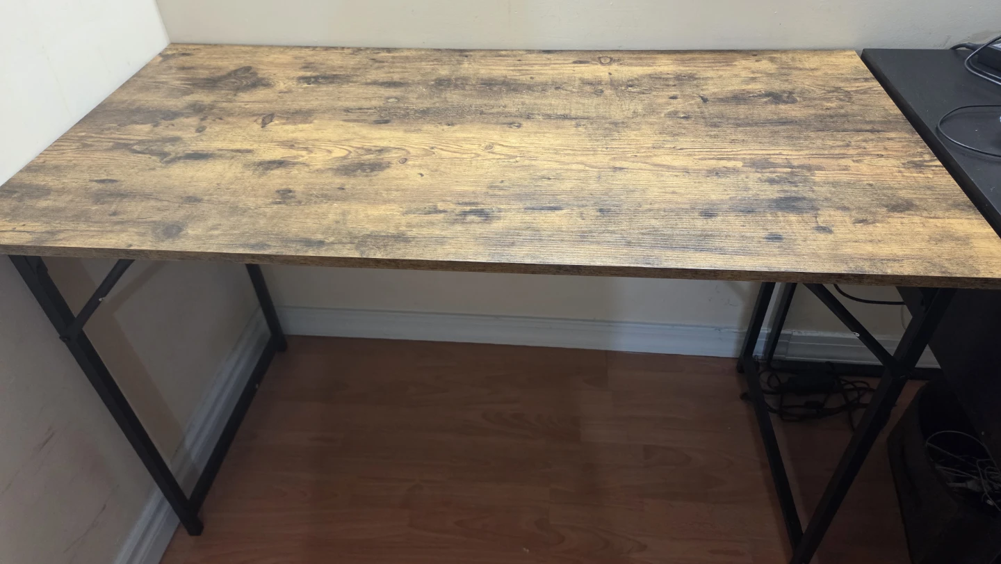 Rustic Wood Grain Desk