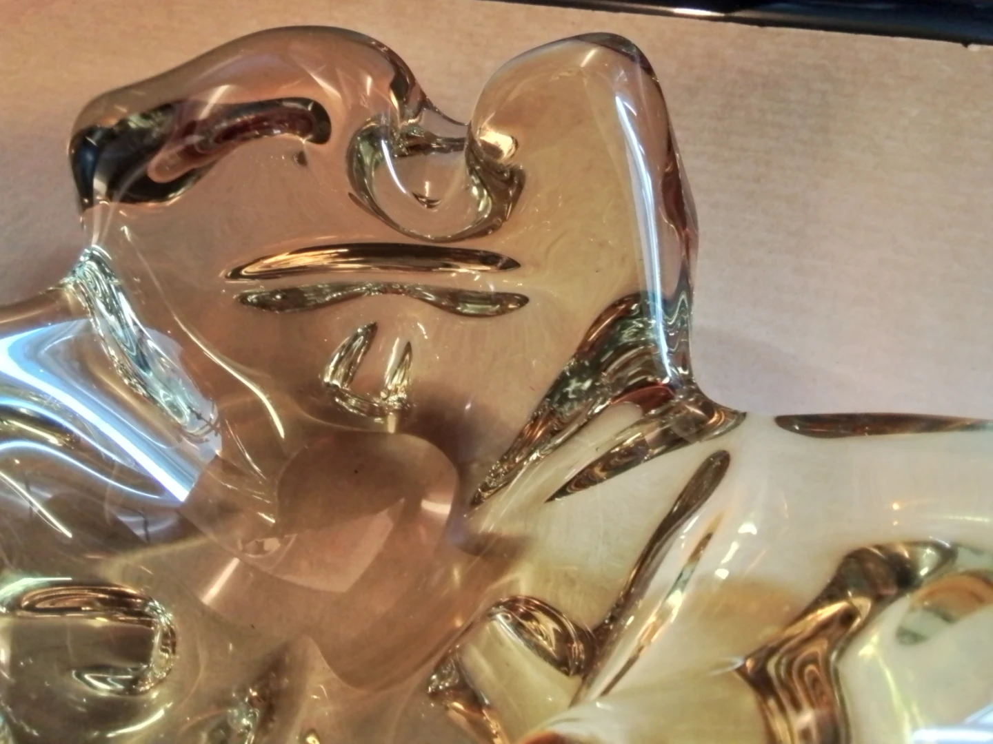 Vintage Chalet Canada Glass "Low Splash" Light Honey Amber - photo 2