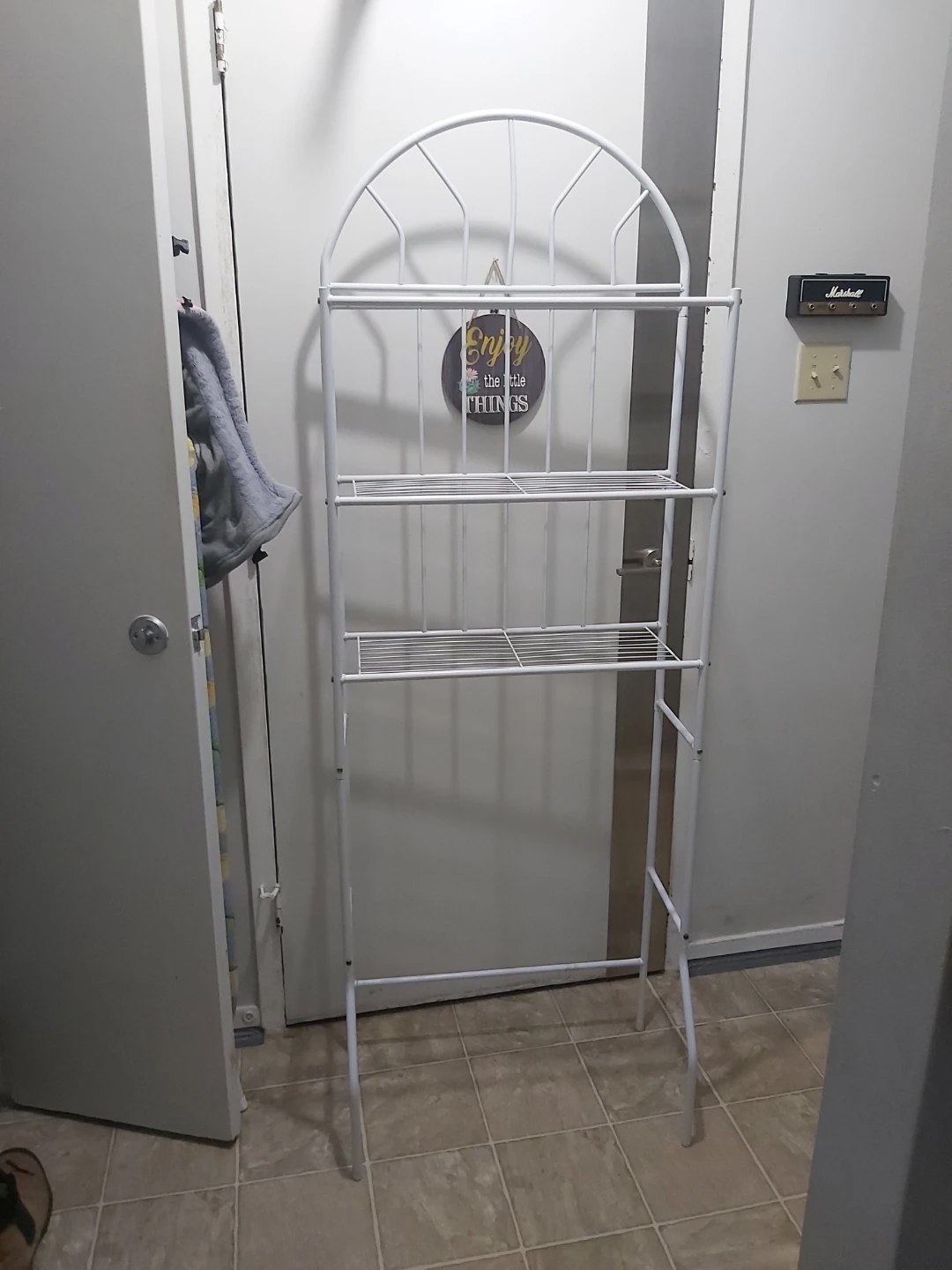 White Metal bathroom Rack with Arched Top