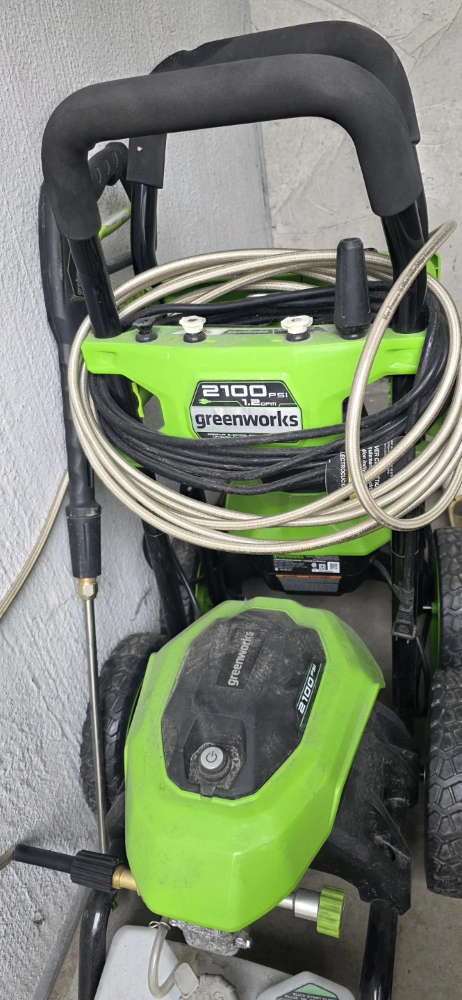 Greenworks 2100 PSI Electric Pressure Washer