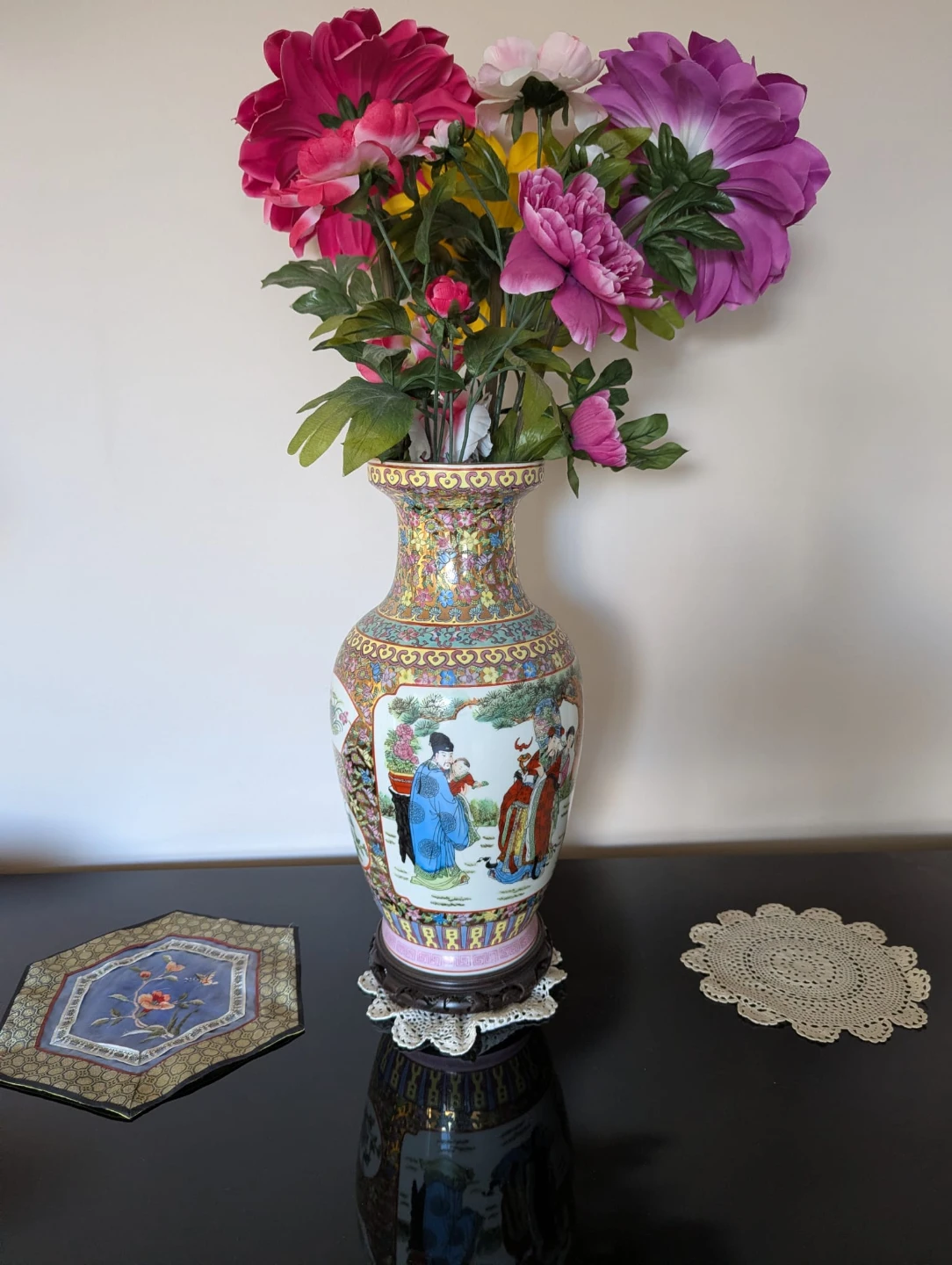 Decorative Chinese Porcelain Vase