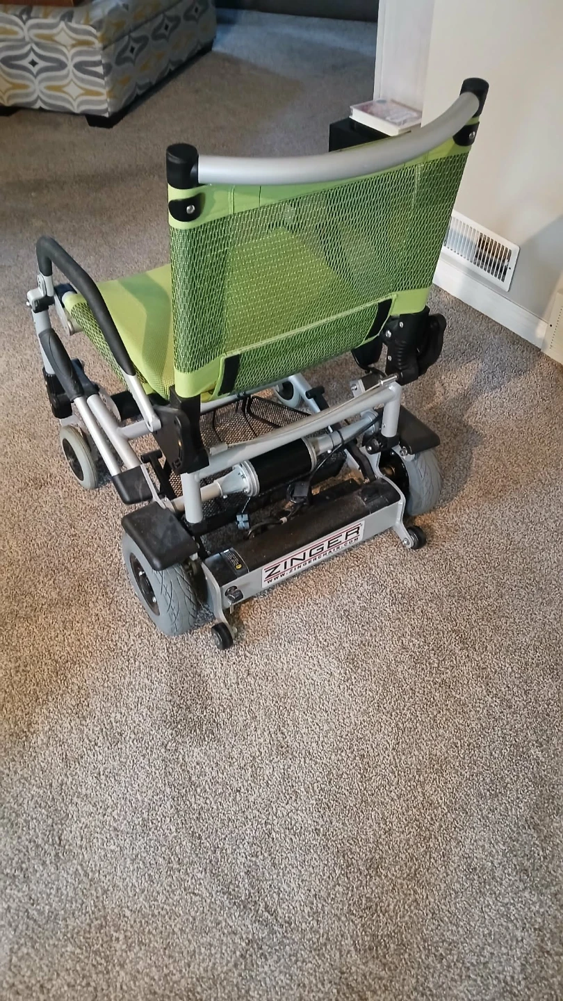 Zinger Electric Wheelchair - photo 2