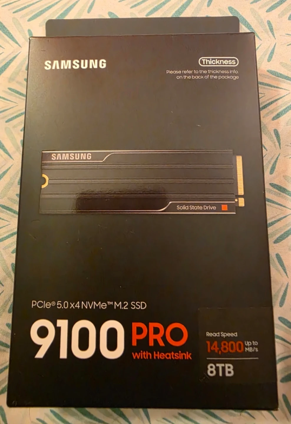 Samsung 9100 PRO 8TB PCIe 5.0 NVMe M.2 SSD with Heatsink