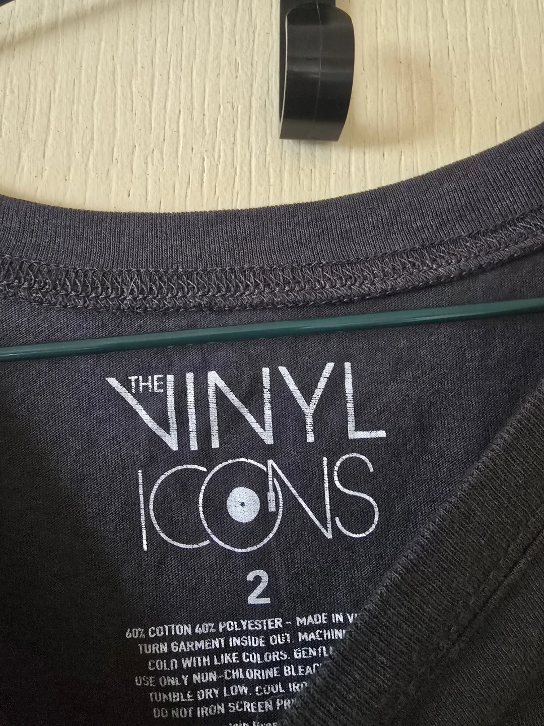 AC/DC The Vinyl Icons T-Shirt Size 2 from torrid. - photo 2