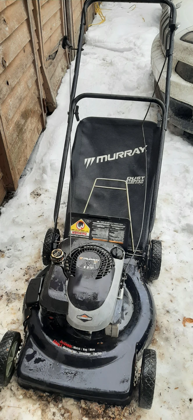 Murray Select 22" 6.0 HP Gas Lawnmower READ DESCRIPTION - photo 2