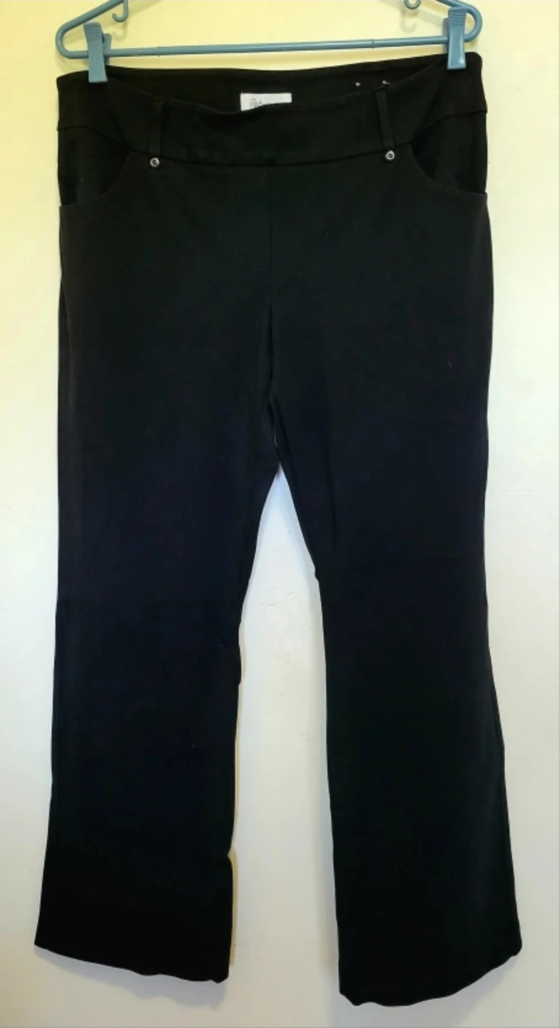 Reitmans - Black Pants - Size 12 Petite