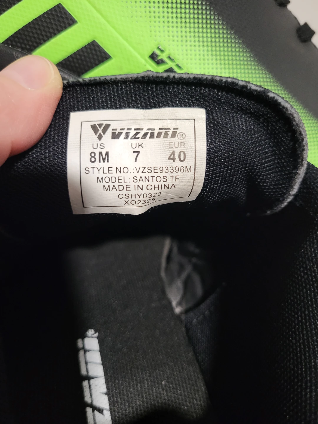 Men's soccer shoes Size 8 - photo 4