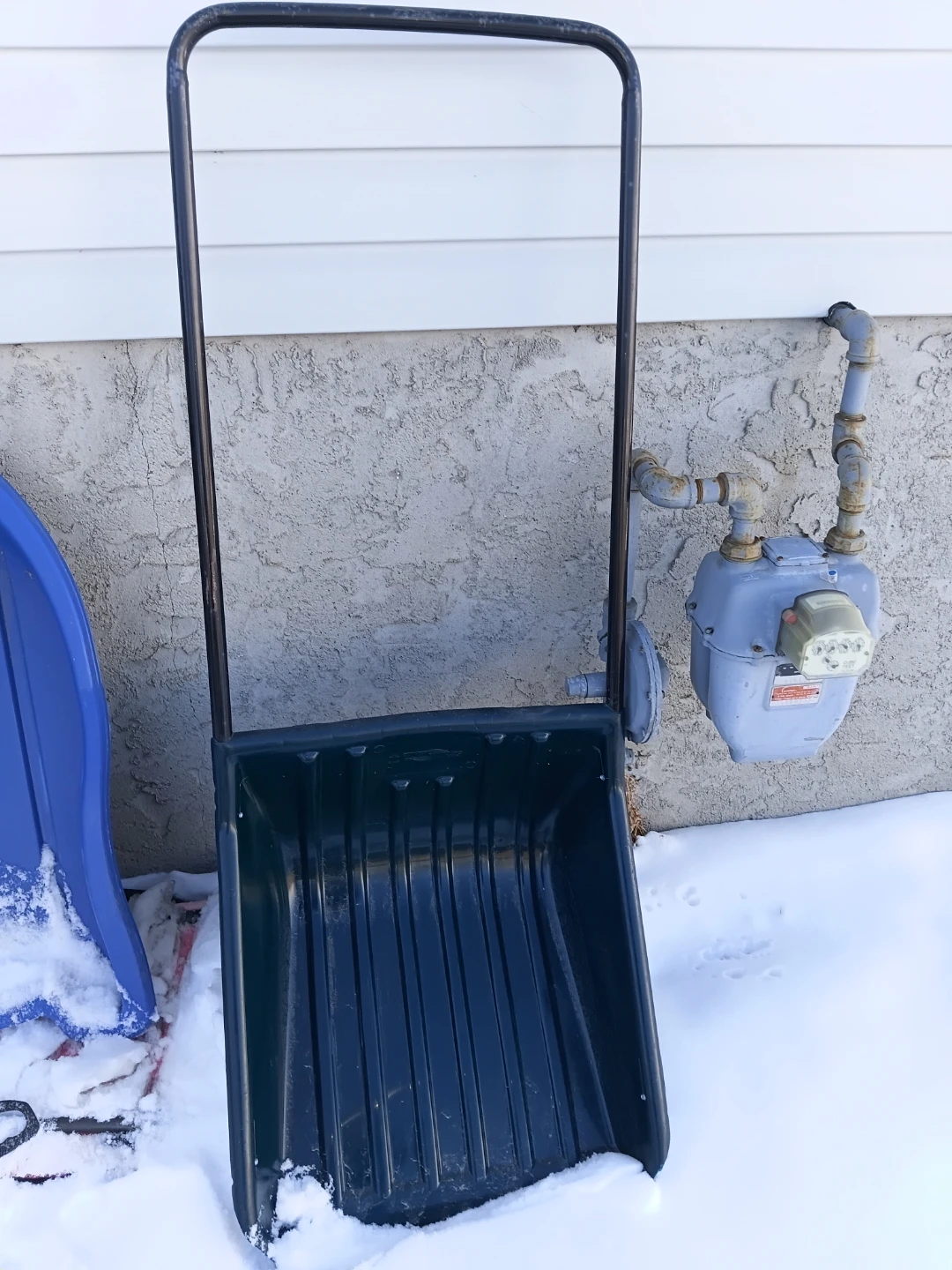 Dark Green Snow Pusher with Metal Handle - photo 2