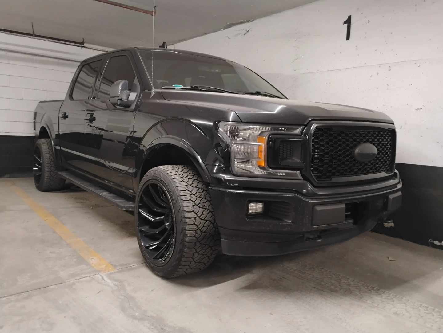 2018 Ford F-150 Truck 189k
