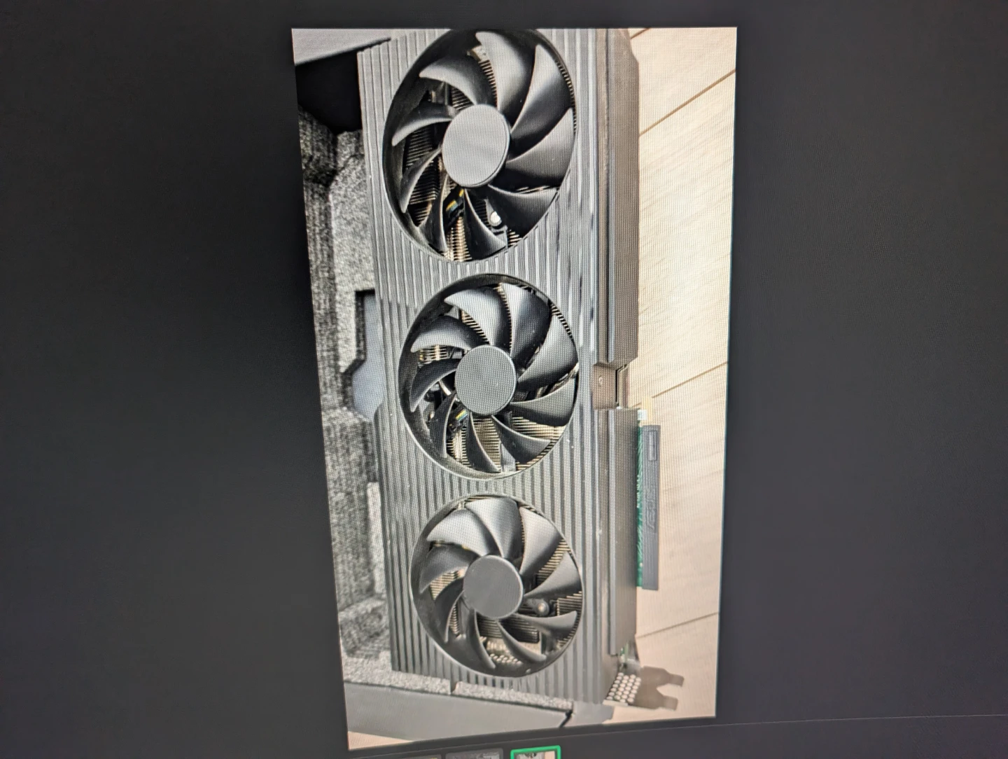 NVIDIA GeForce RTX Graphics Card - photo 2