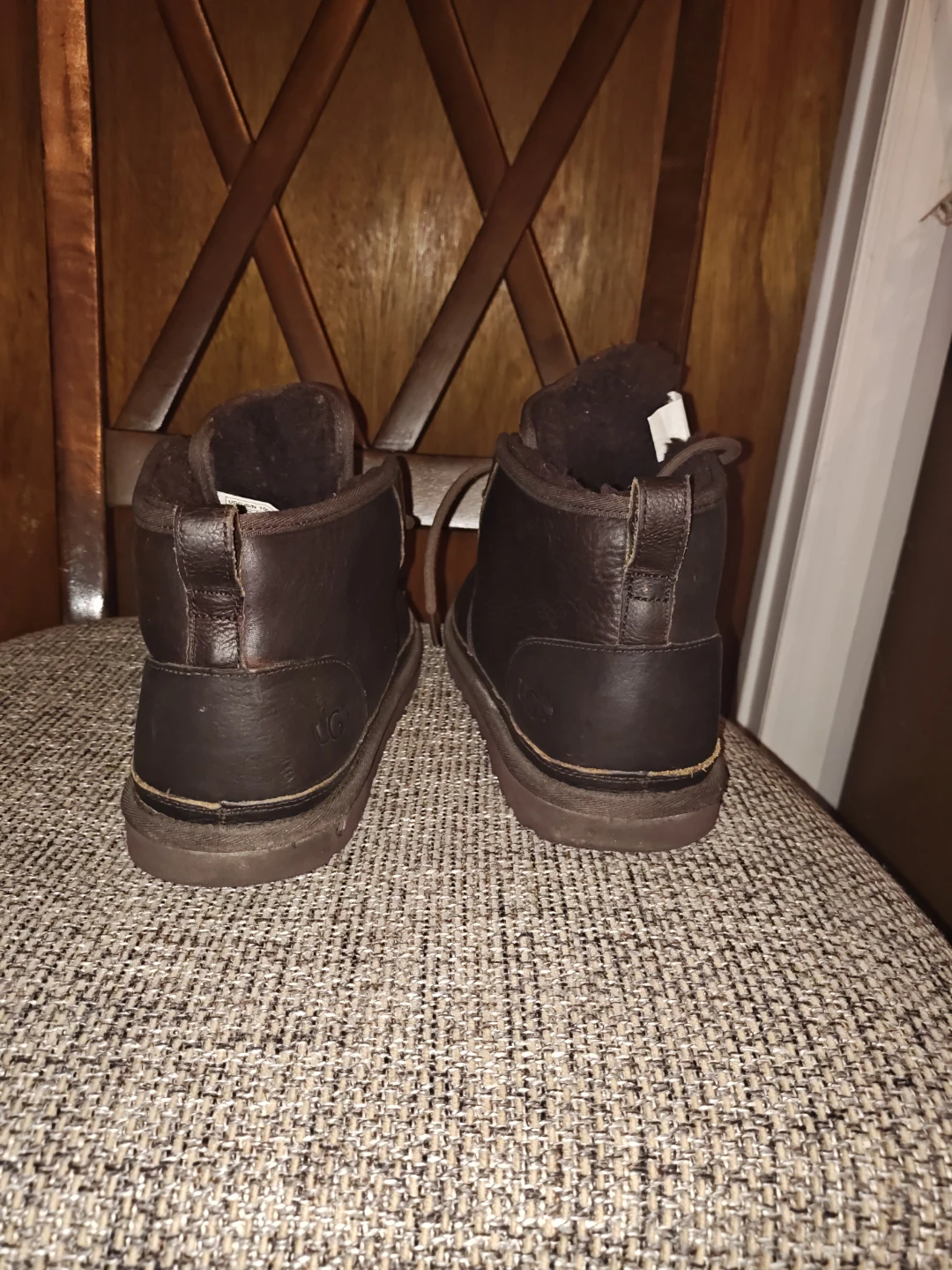 Never Worn Ugg Men's Neumel Chukka Boots Size 10 Chocolate Brown - photo 3