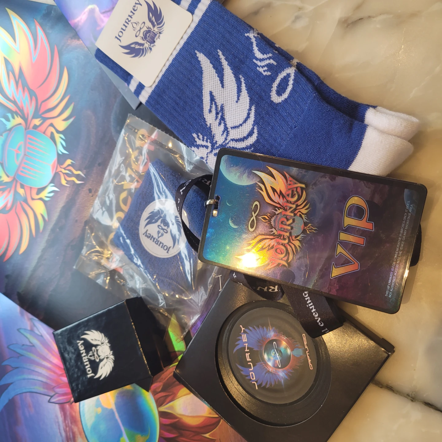 Attn: Journey FANS: Journey Band VIP Merchandise Set - photo 2