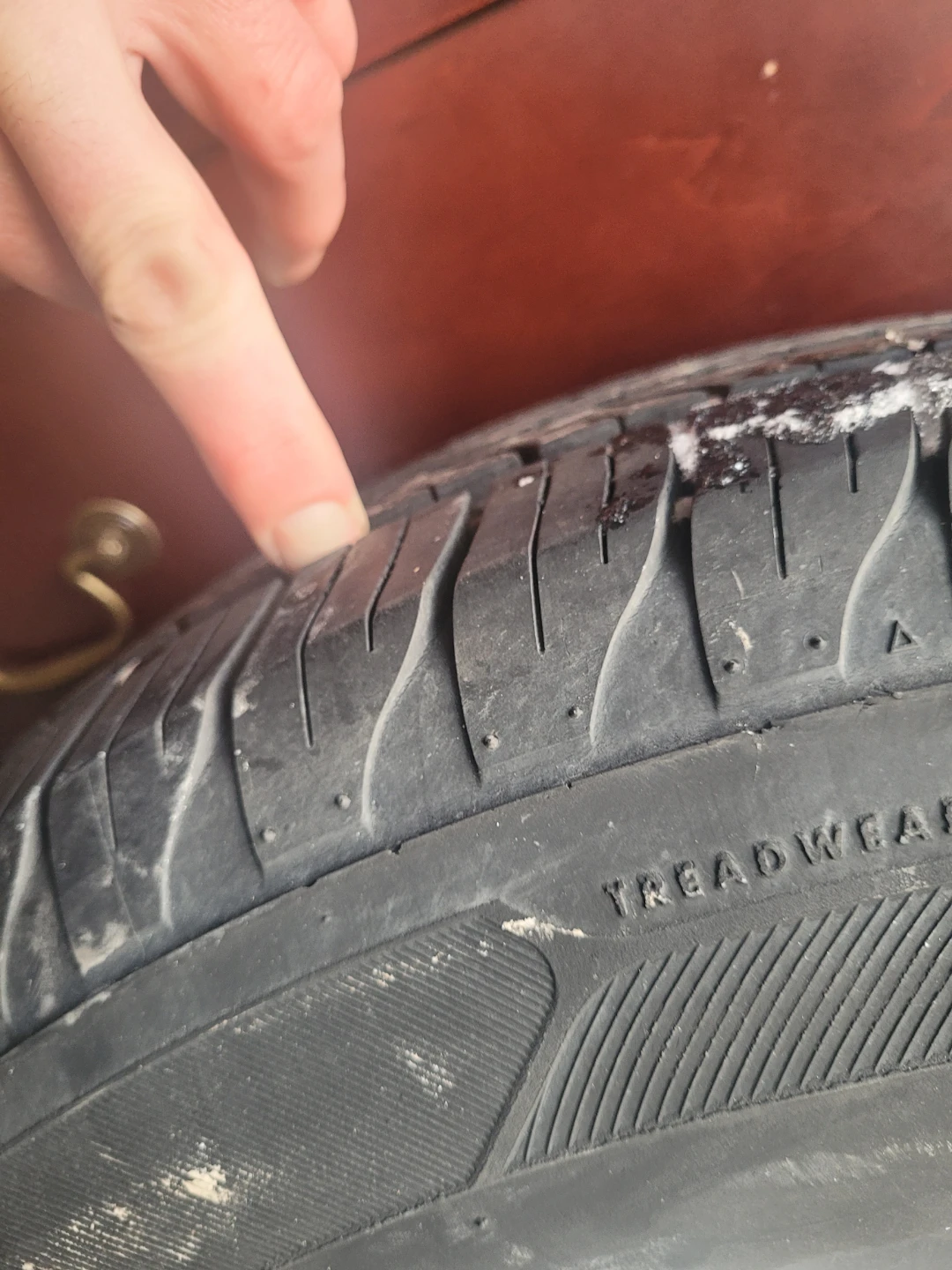 Goodyear Powercity Tire P235/70R16 104T - photo 3