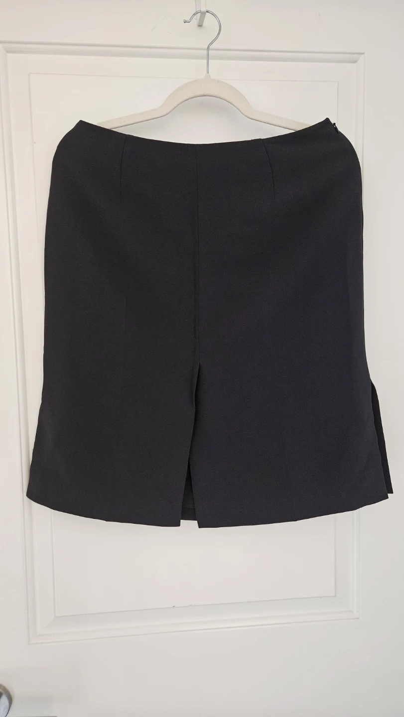 Jones New York Black Pencil Skirt - Size 6