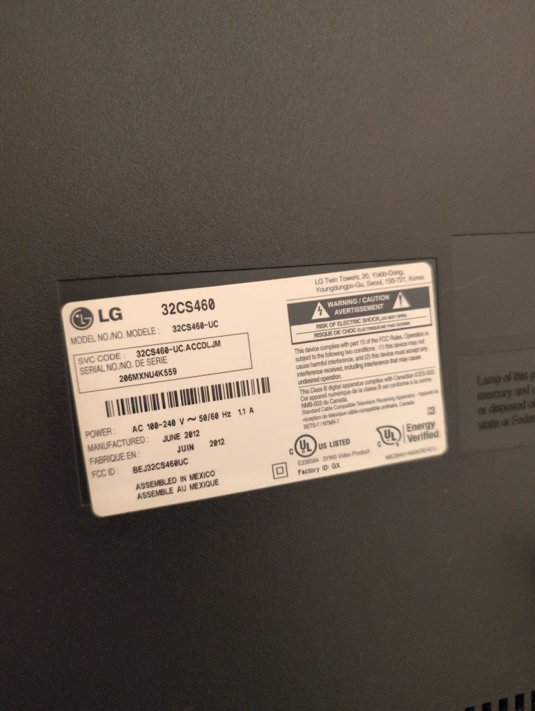 LG HD TV - photo 3