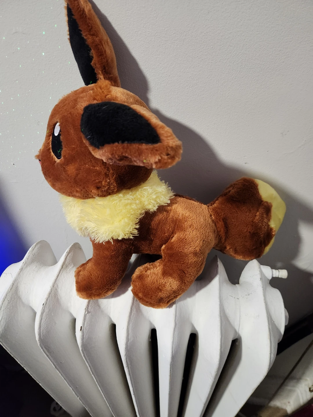 Build-A-Bear Eevee Plush Toy - photo 3