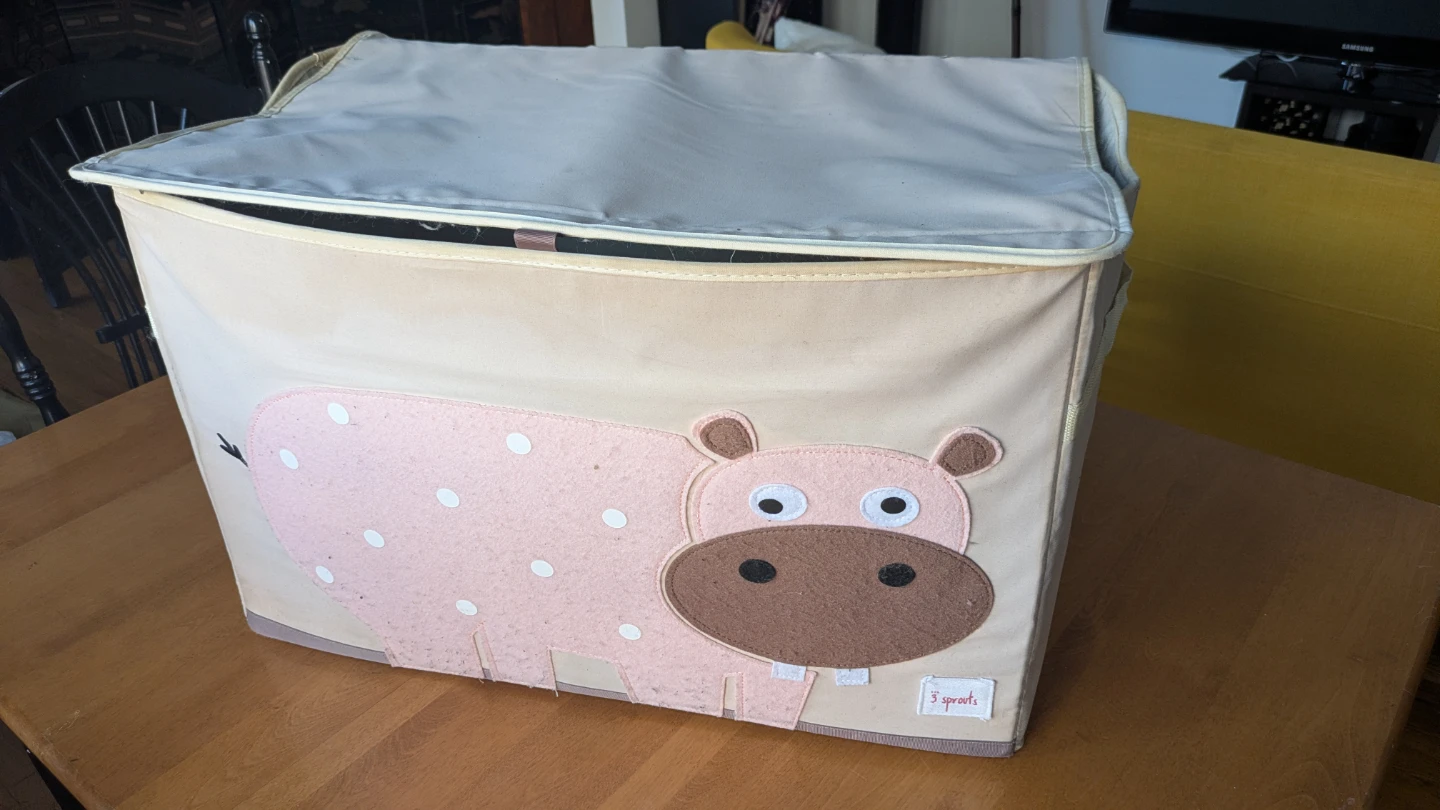 3 Sprouts Storage Bin with Hippo Design