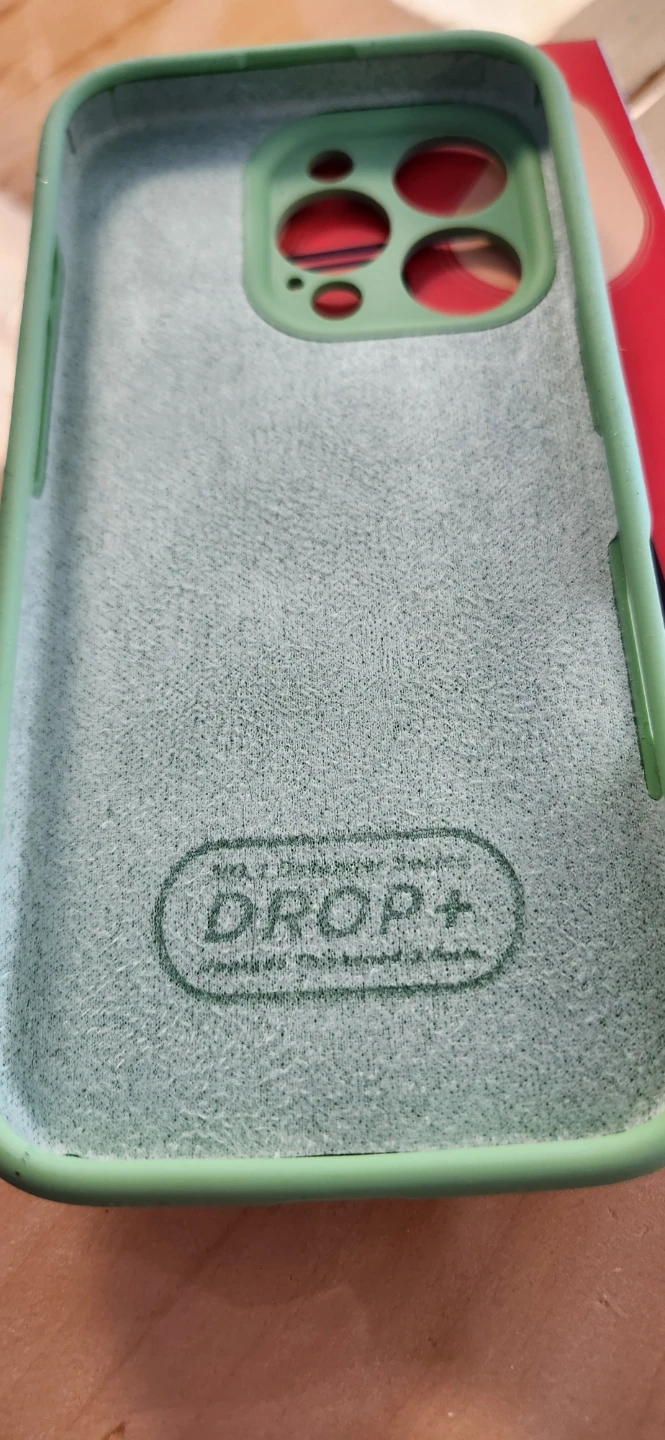 Focus Vooll iPhone case 16 Pro - photo 2