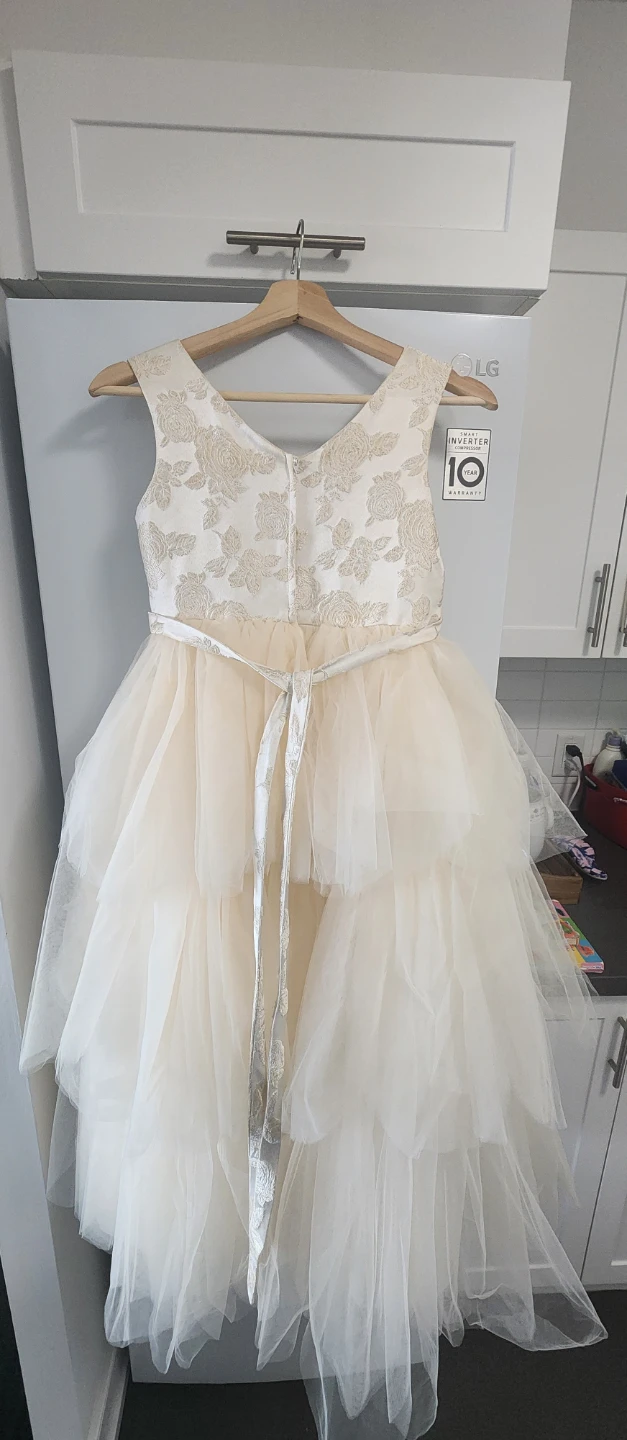 9/10yrs- Formal Ivory Tiered Dress - photo 2