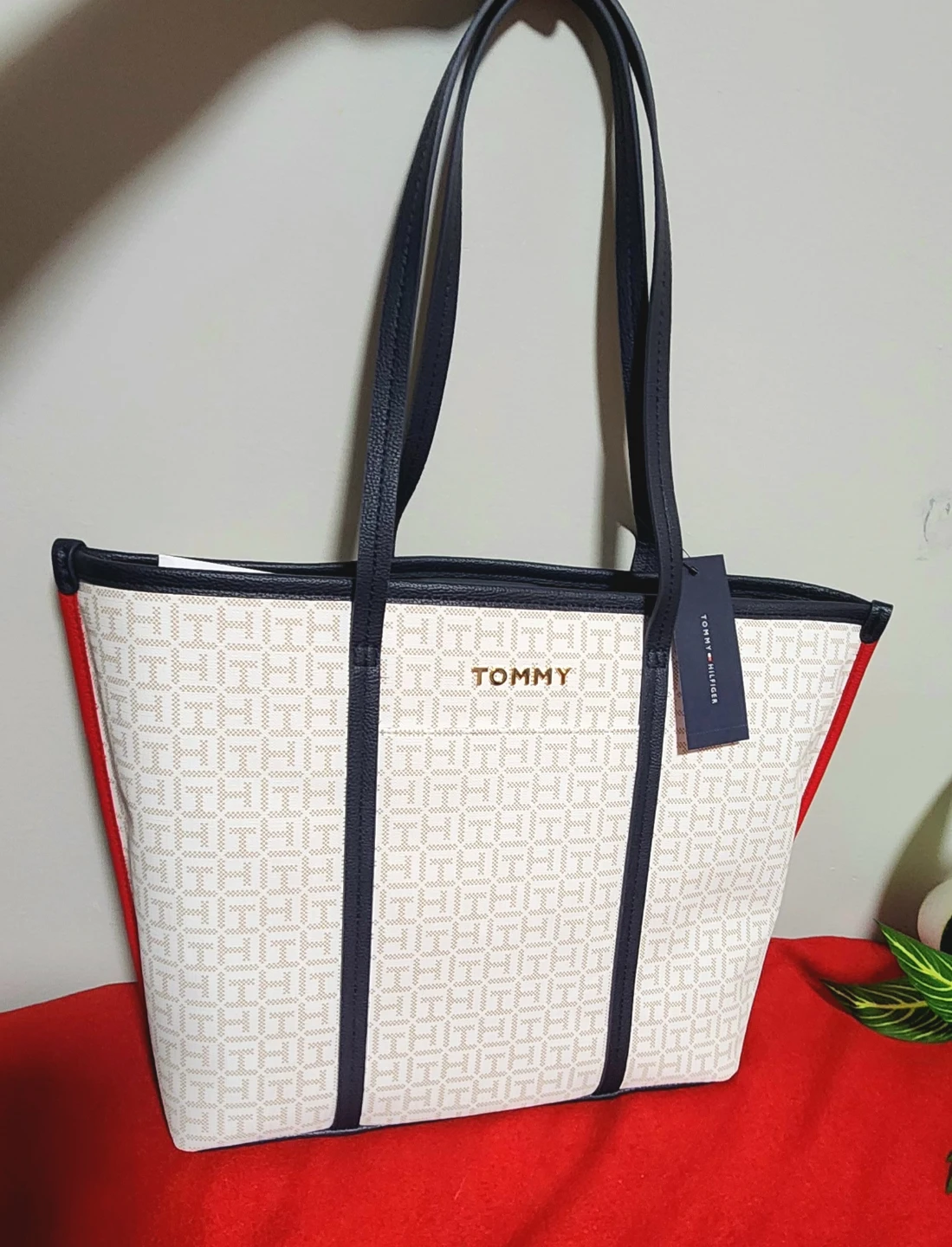 Tommy Hilfiger Tote Bag