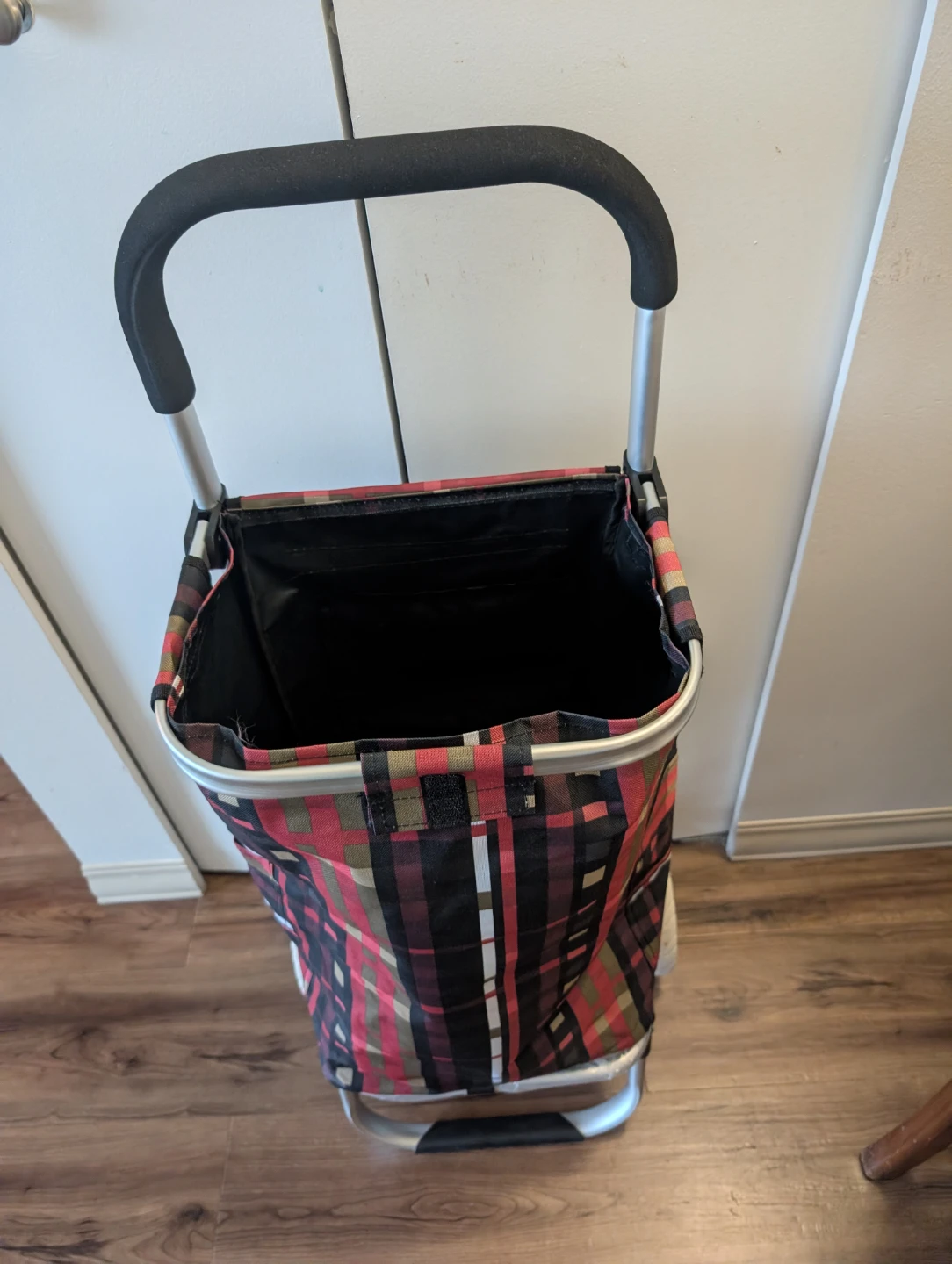 Waterproof Durable Shopping Cart - photo 2