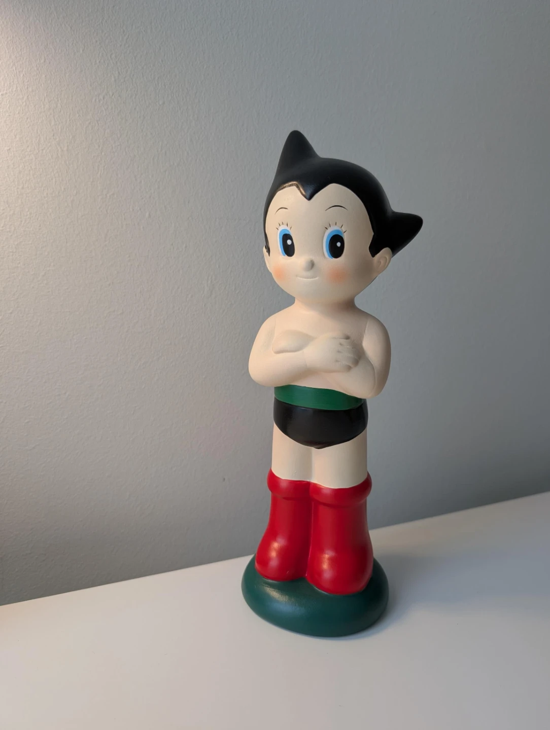 New in box Astro Boy ceramic figurine Coin Bank retro, new