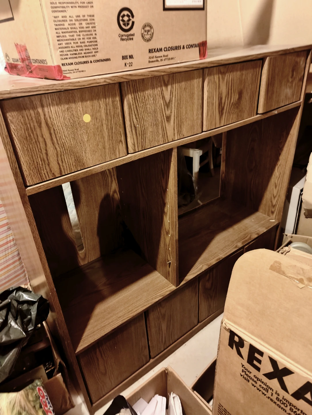 Tv unit