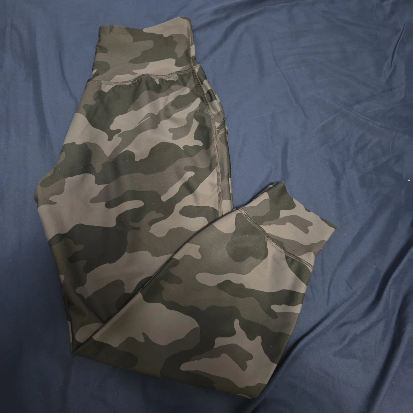 Old Navy Camouflage joggers