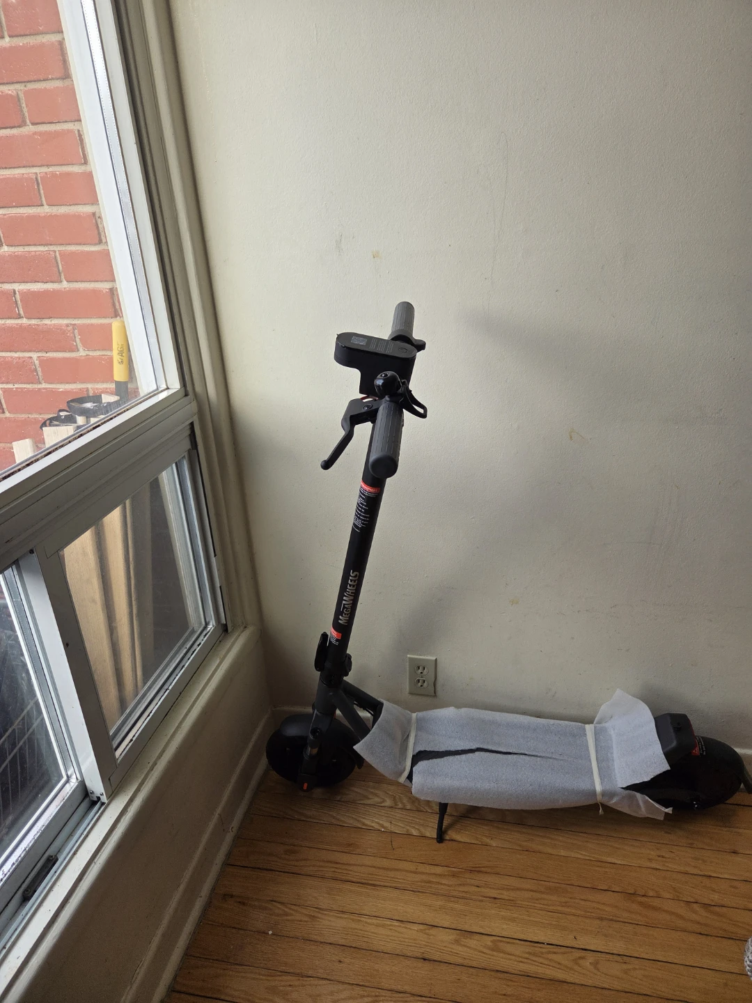 MEGAWHEELS Electric Scooter