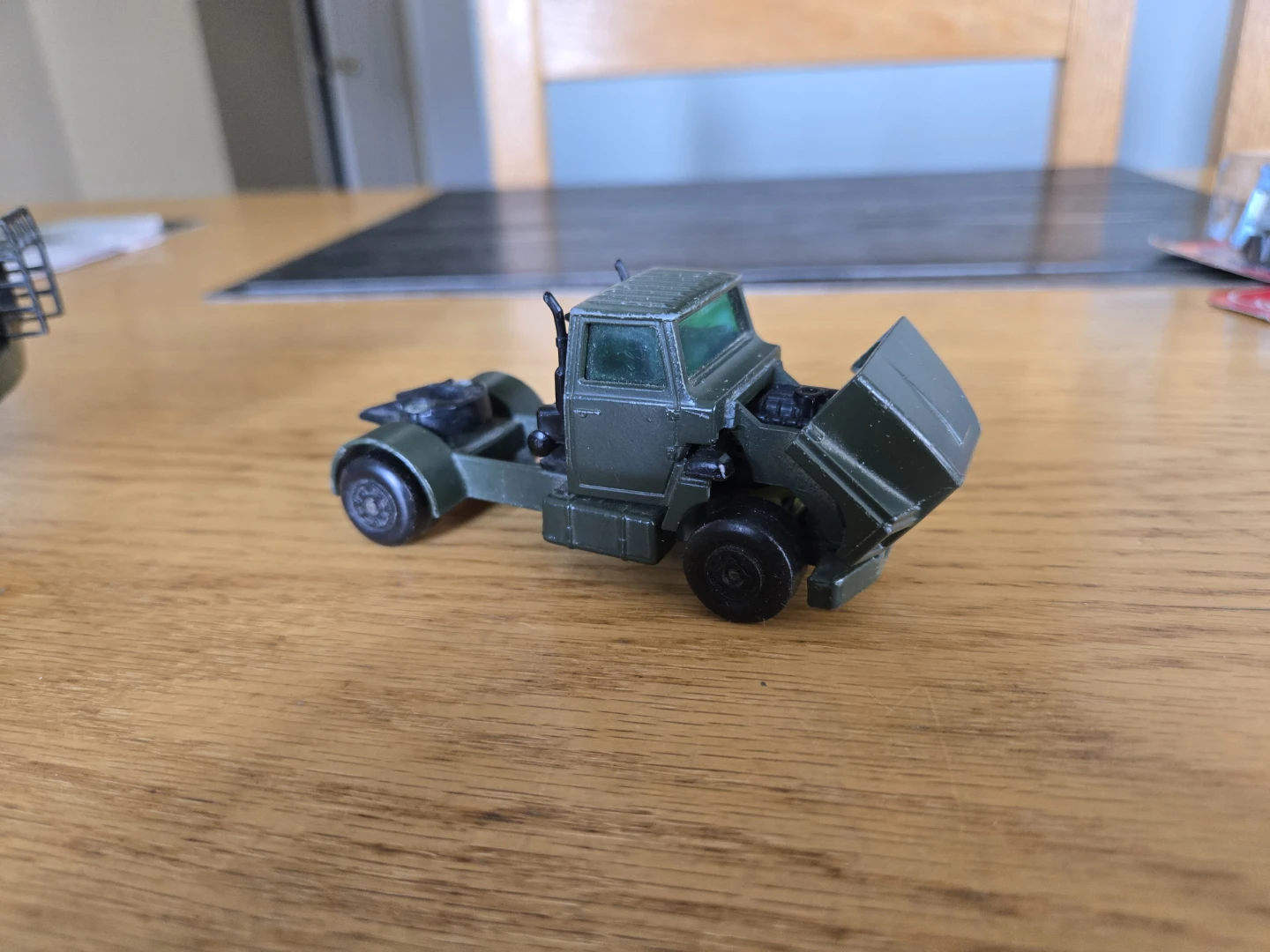 Matchbox Super Kings K-18 Articulated US Tanker Toy Truck - photo 3