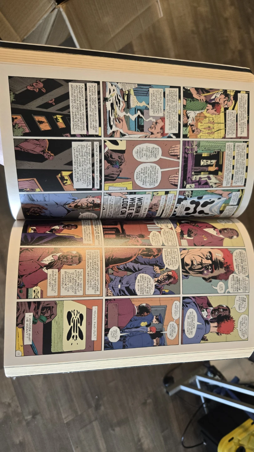 Watchmen Graphic Novel by Alan Moore & Dave Gibbons - photo 5