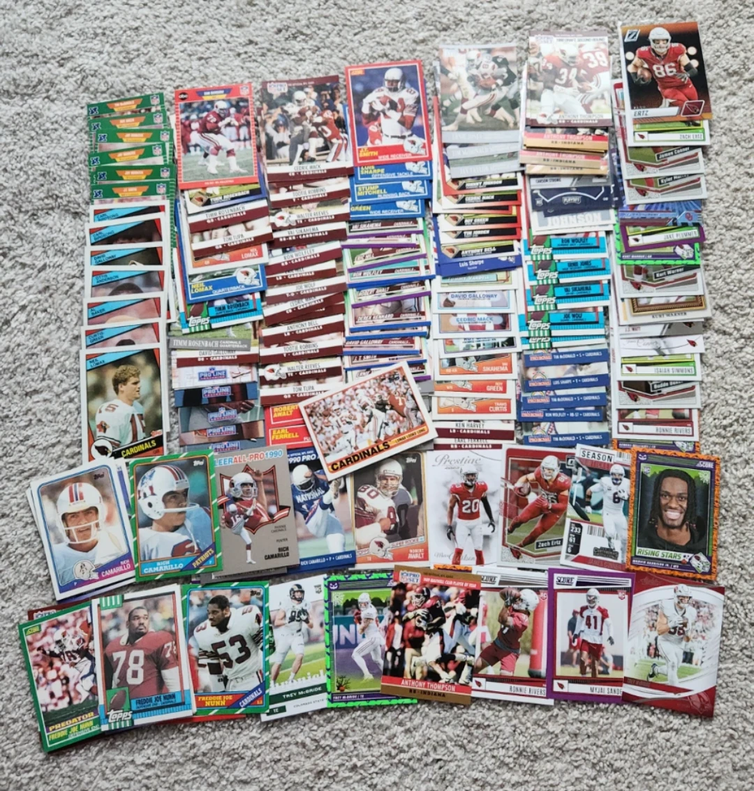 Arizona Cardinals, 200 Football Cards Team lot - photo 3