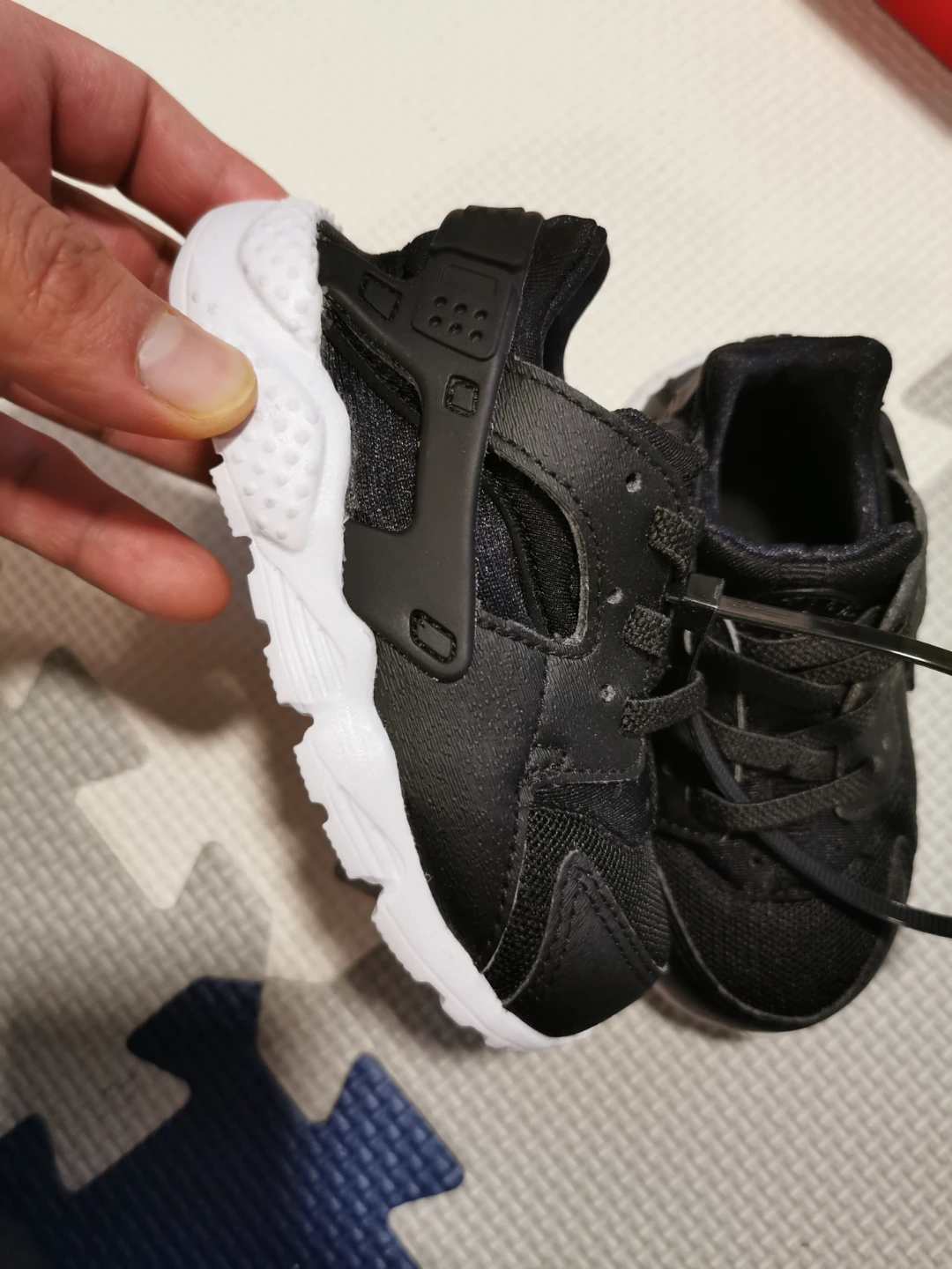 Nike Baby Shoes (3 pairs) - photo 3