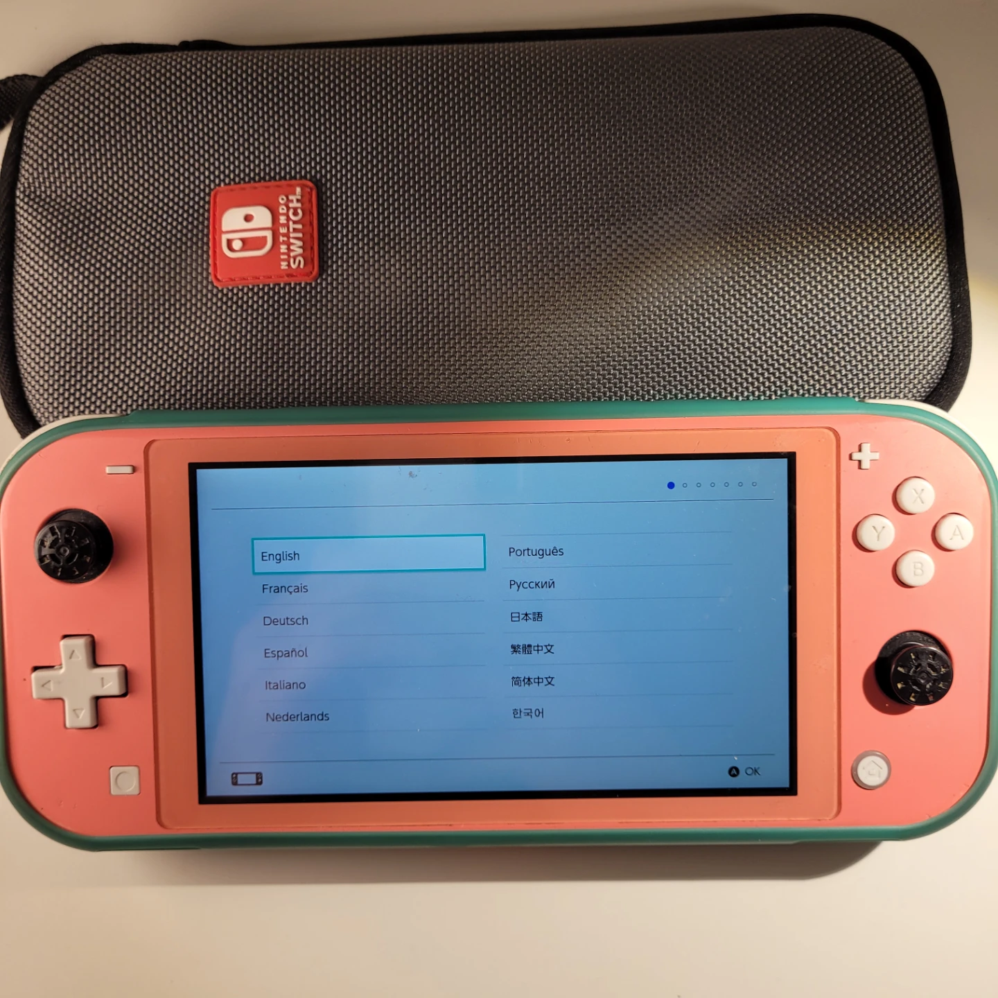 Nintendo Switch Lite + Carrying case - photo 2