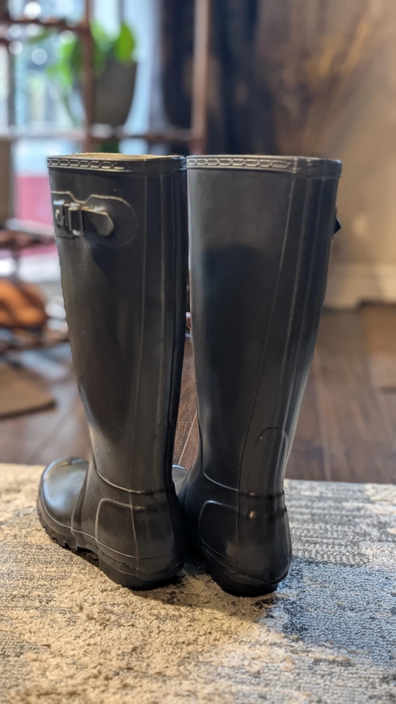 Hunter Dark Brown Rain Boots - Women's Size 6/7 - photo 2