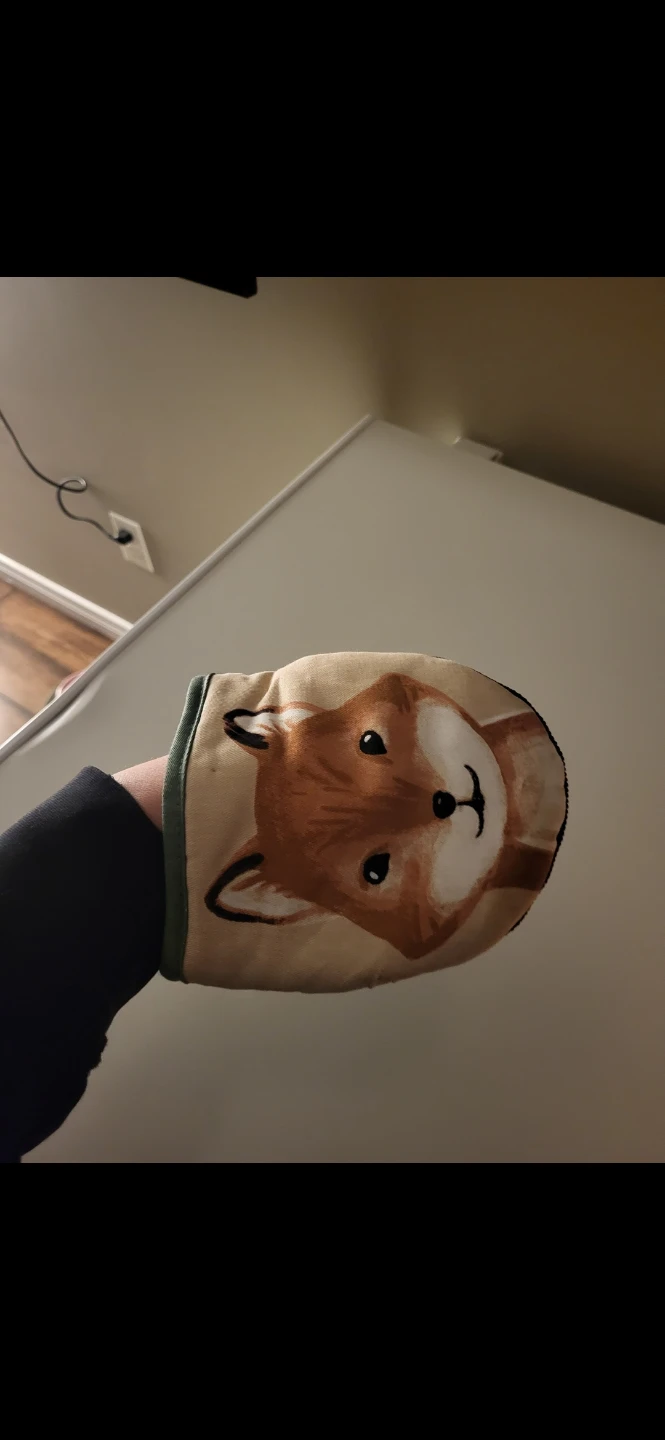 Quilted Oven Mitt with Fox Design