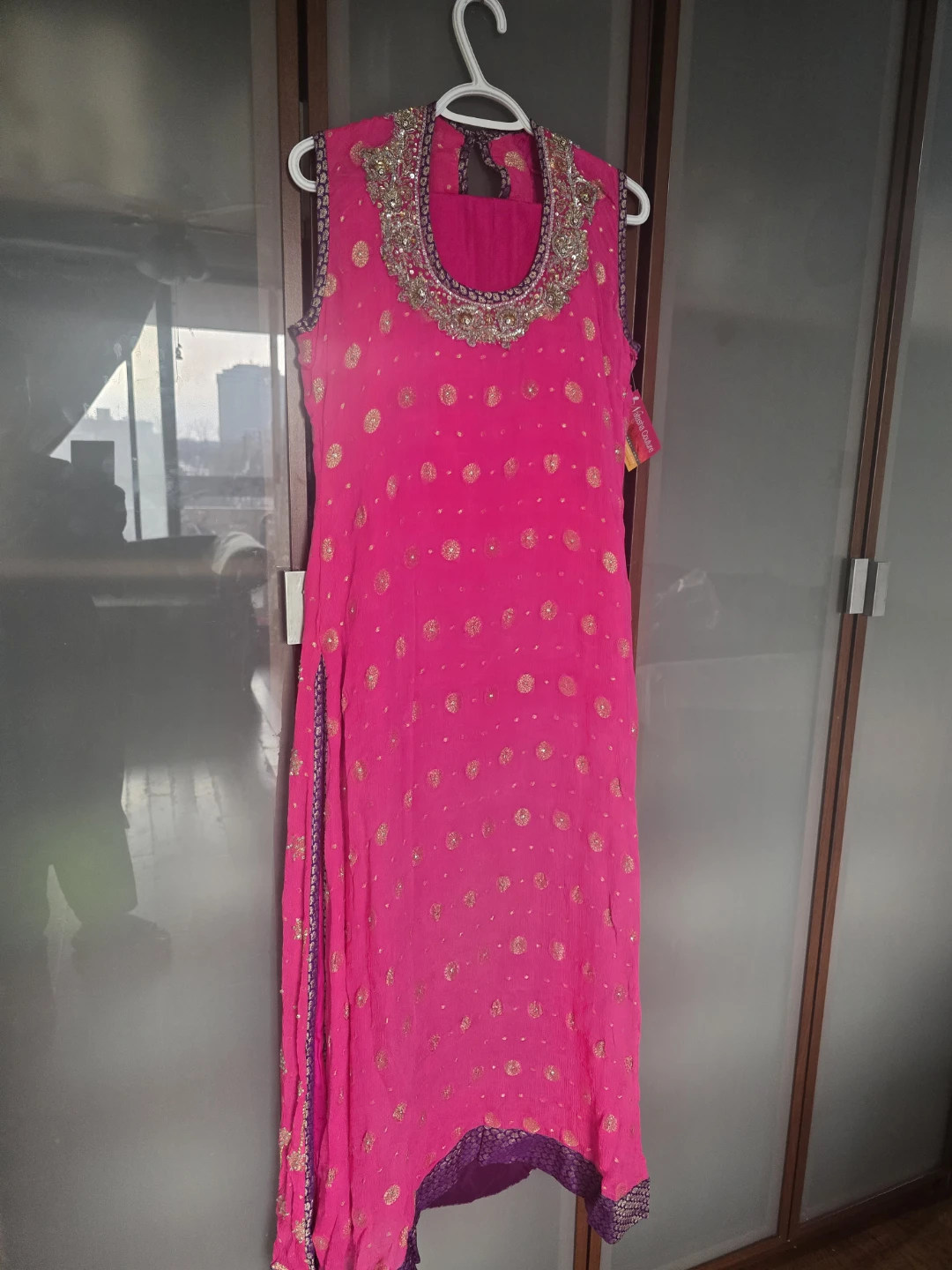 Women's Embroidered Pink Kurti 3 piece dress - photo 2
