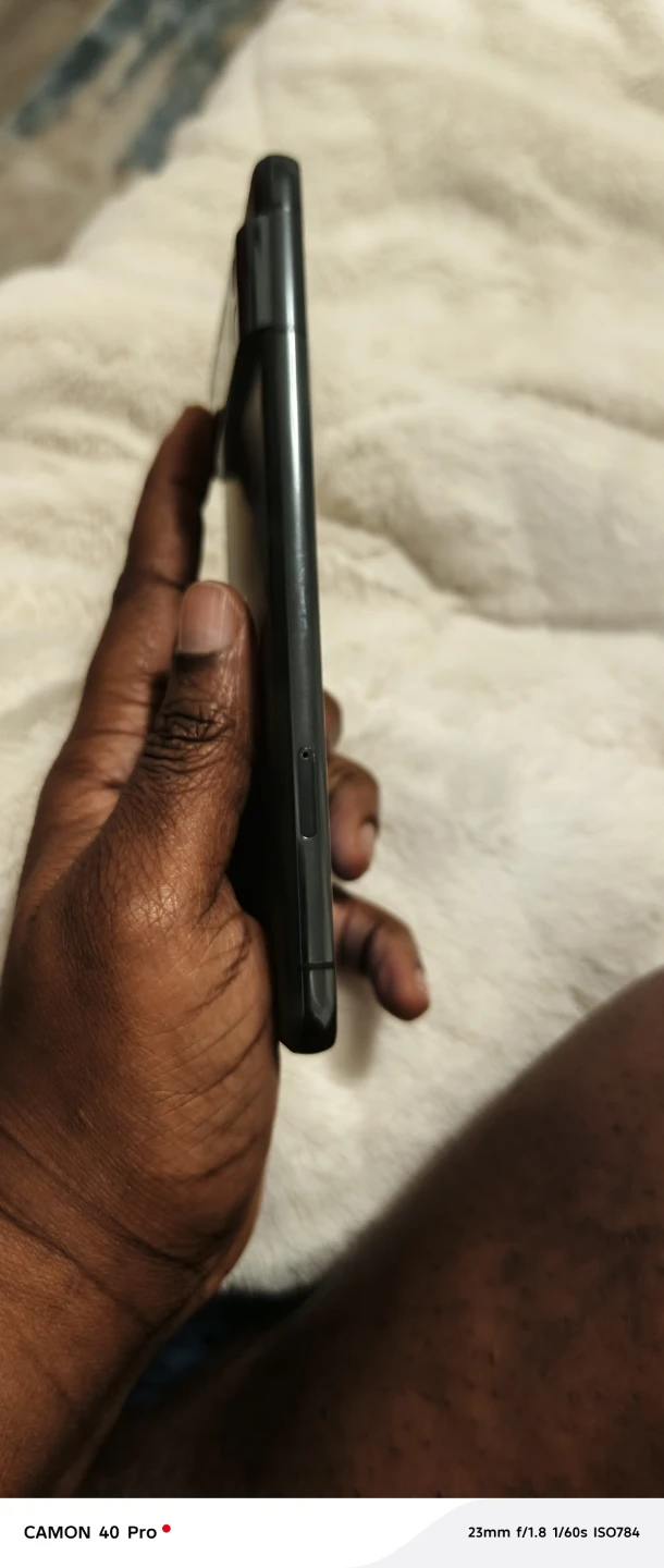 Google Pixel 8 pro Smartphone - photo 3