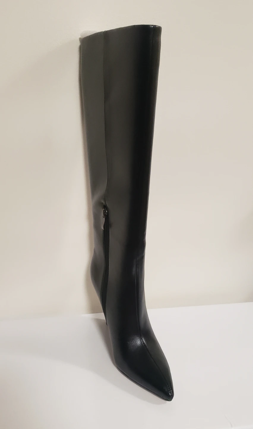 Brand new  Women's Waslemuse Wedge Knee