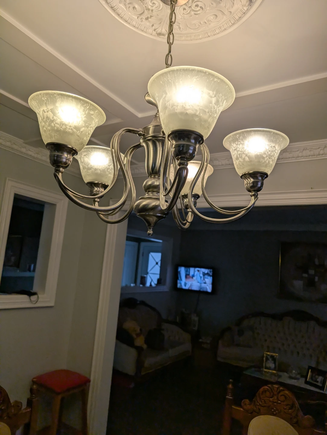 5-Light Chandelier with Frosted Glass Shades
