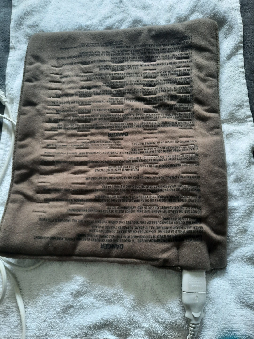 Heating Pad with Controller - photo 2