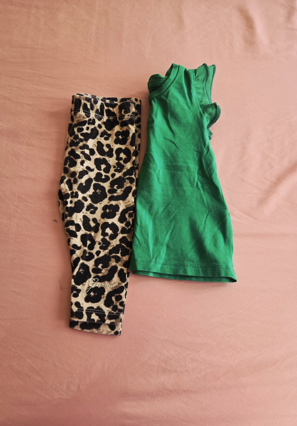 Guess Girls Leopard Print Leggings & Green Top Set