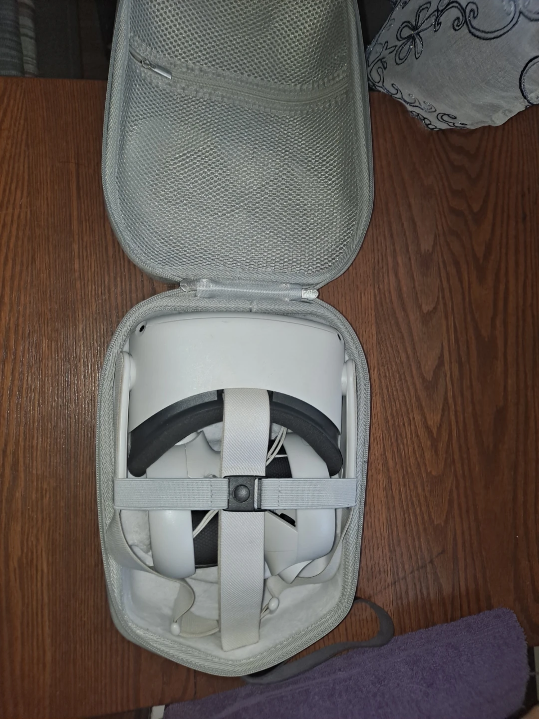 Oculus Quest 2 VR Headset with Controllers and Case