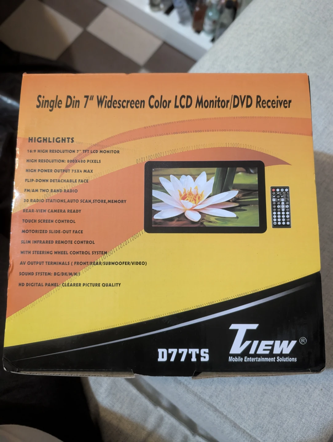 7" widescreen color LCD monitor