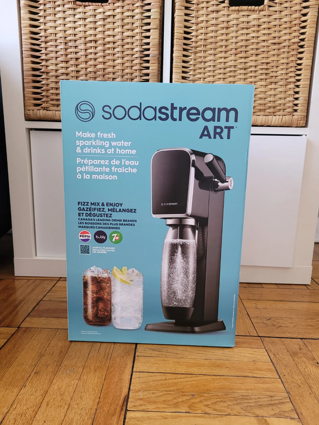 Brand new SodaStream ART Sparkling Water Maker