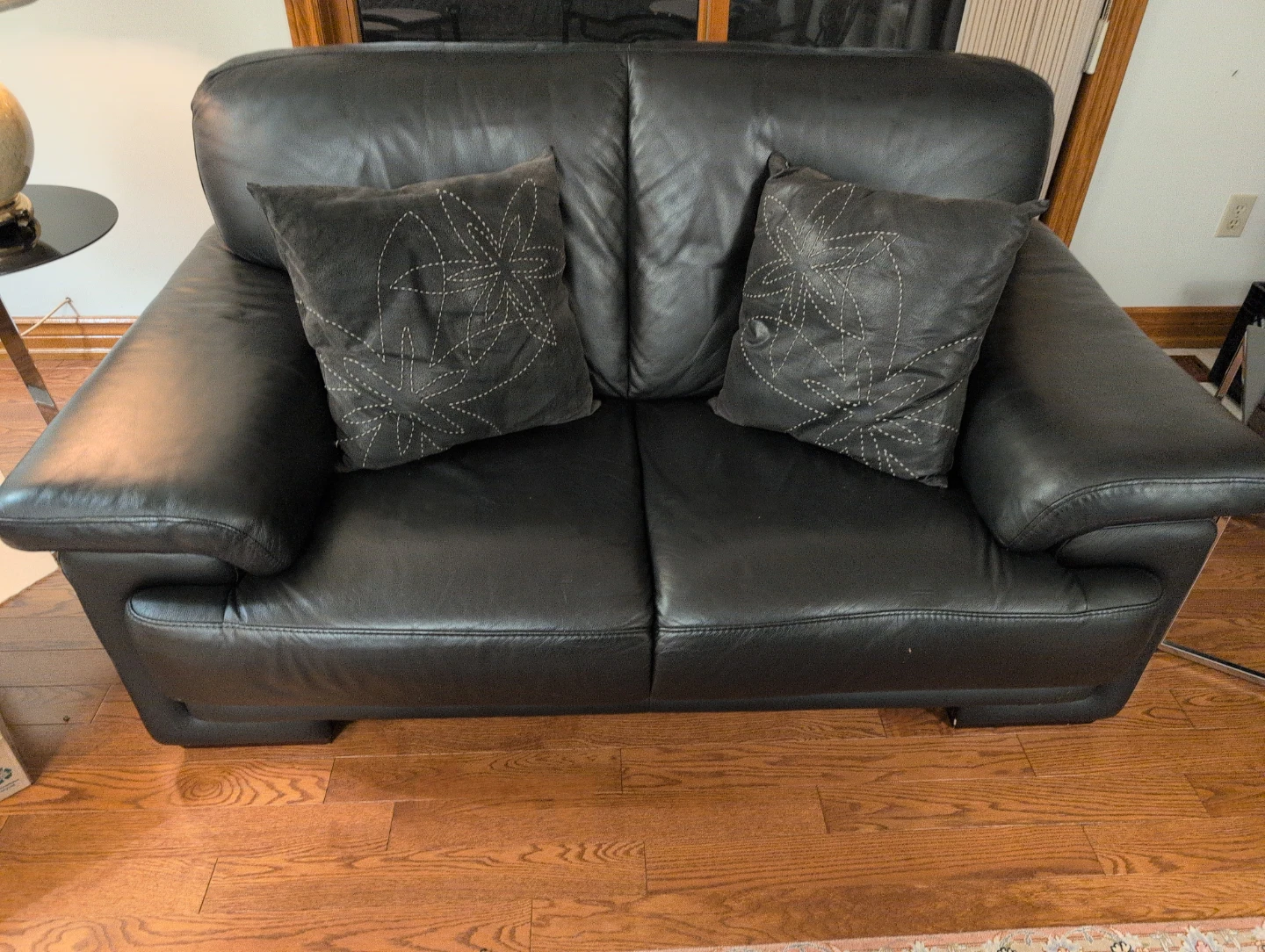 Moving! Black Leather Loveseat Sofa with Decorative Pillows