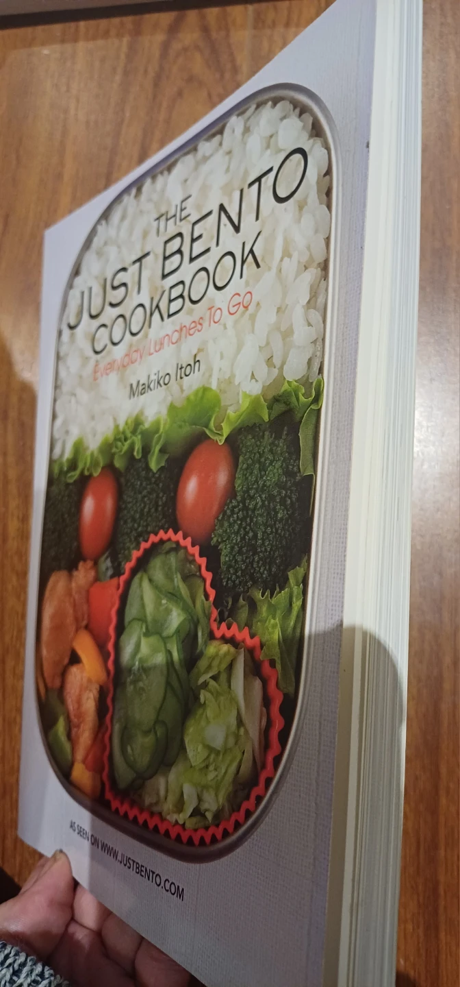 FREE Just Bento Cookbook: Everyday Lunches To Go by Makiko Itoh - photo 4