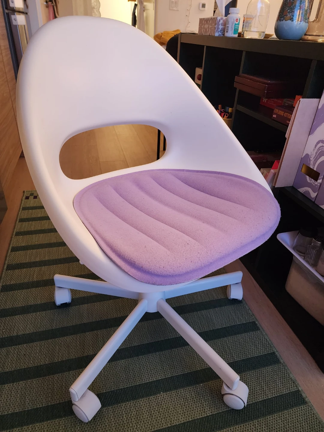 White Swivel Office Chair