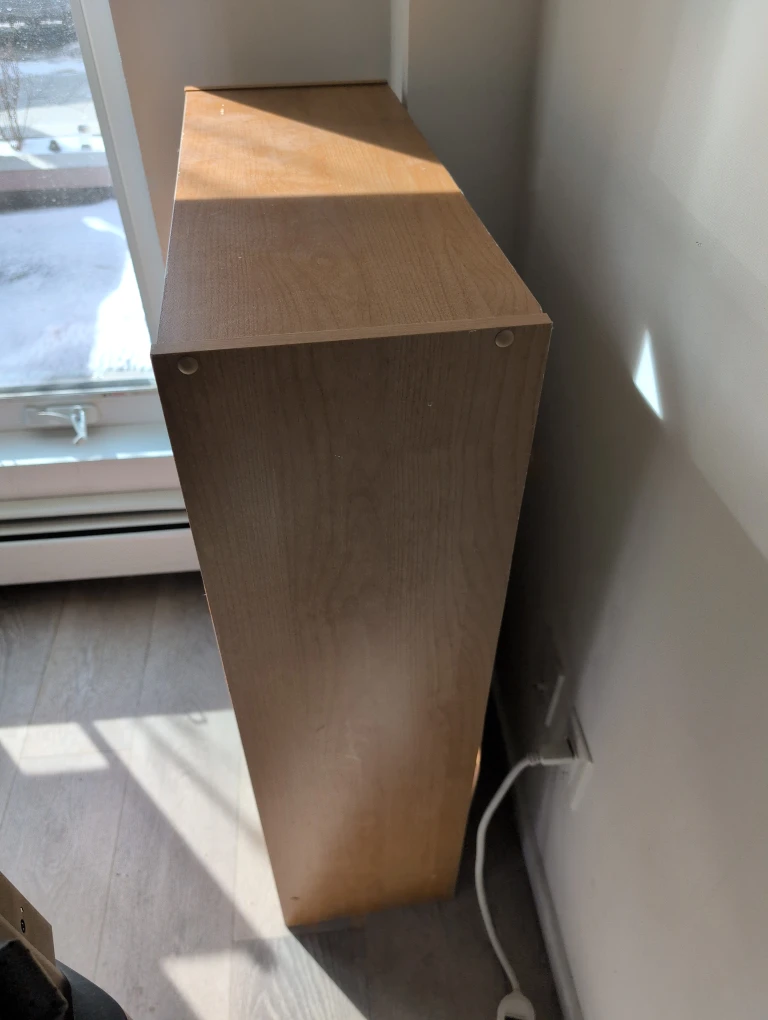 Light Wood Bookshelf - photo 4